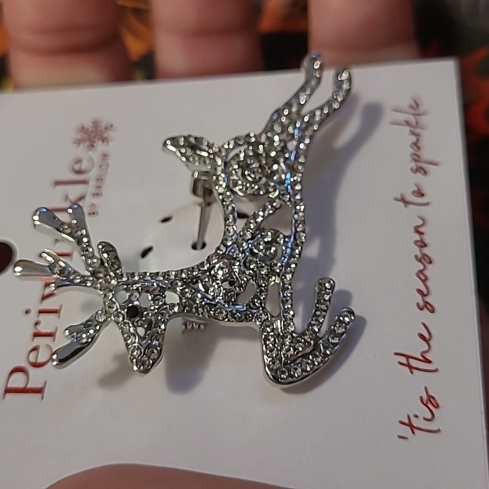 NWT Periwinkle Pin - Picture 3 of 5